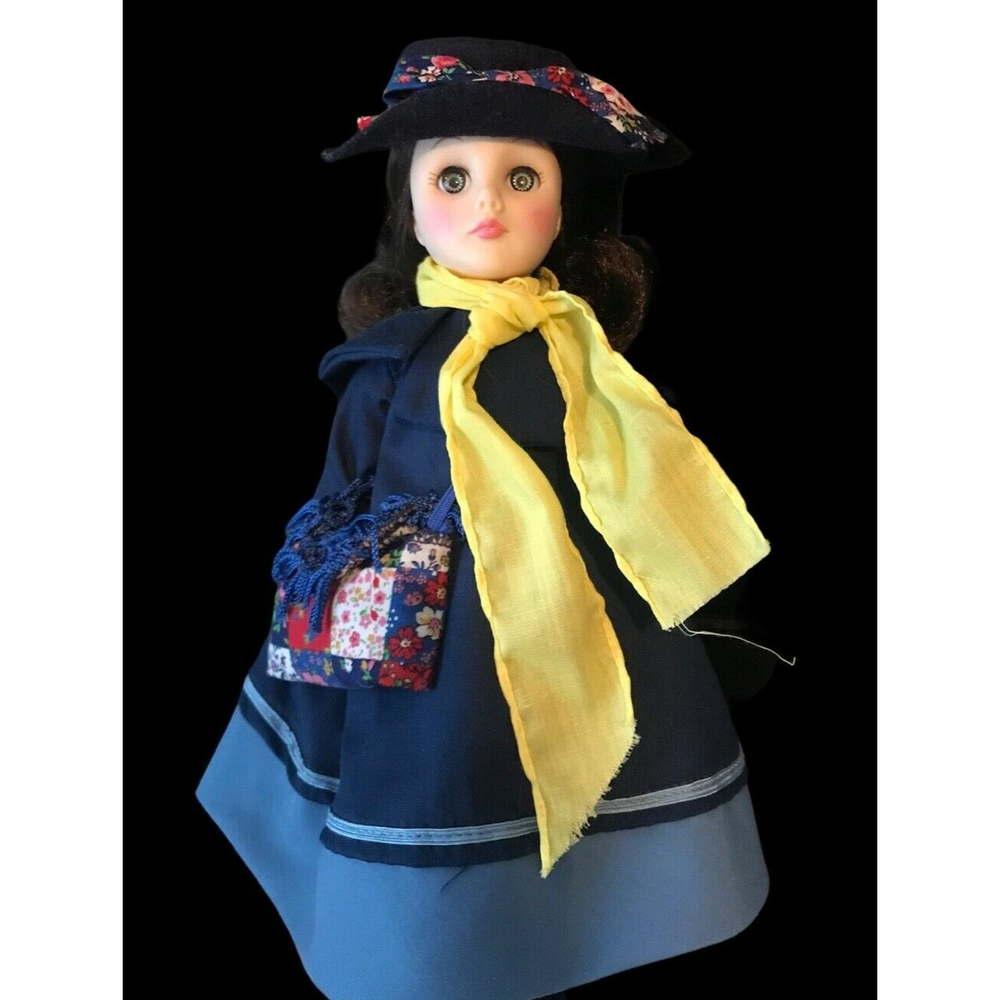 1976 The Wonderful World of Effanbee 11" Mary Poppins International Doll